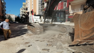 Viranşehir'de  üst yapı çalışmalarına devam ediyor.