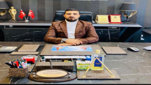 Birecik'te muhtar taktir topluyor