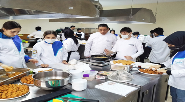Halfeti'de yöresel yemekler buluşması 