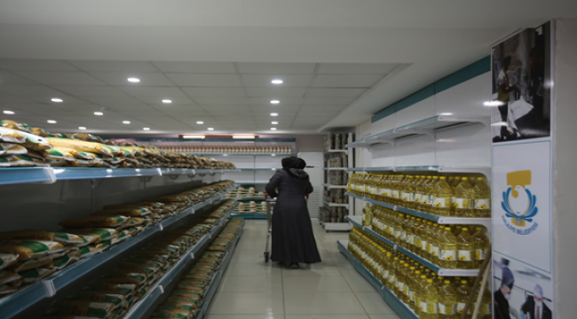Haliliye Belediyesi "Sosyal Market" İle Ailelerin Yanında 