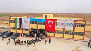 Hamam Türkmen Çocukları Yenilenen Okulla Sevindi