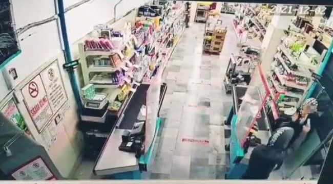 Şanlıurfa'da markete silahlı soygun girişimi