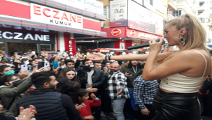 Şanlıurfa'da Tuğba Özay vatandaşları coşturdu