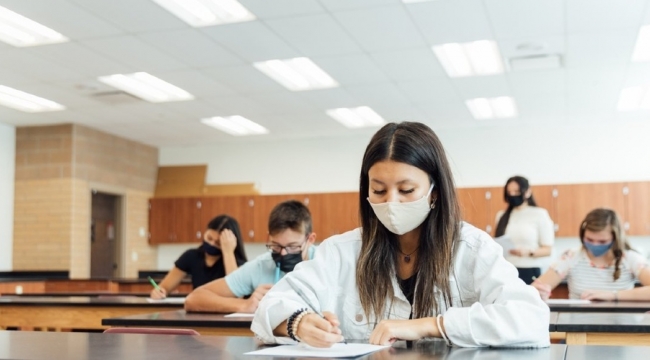 Üniversitelerden online eğitim kararları gelmeye başladı