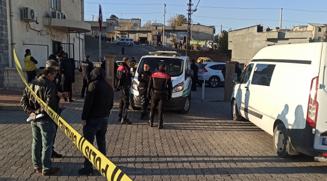 Urfa cinayet önce karısını sonra kendini vurdu