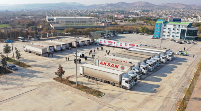 Urfa'da Barış Pınarına 21 Tır İnsani Yardım 
