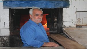 Urfa'da Bu Fırında Ekmek 2 Lira Yerine 1,5 Liraya Satılıyor