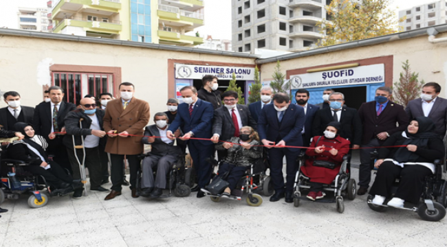  Vali Erin: Esas Engellilik Vurdumduymazlık ve Kalplerdeki Engelliliktir