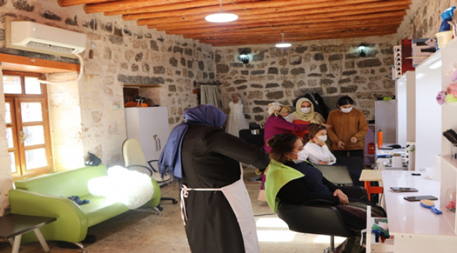 Viranşehir Belediyesi'nden Kadın İstihdamına Destek