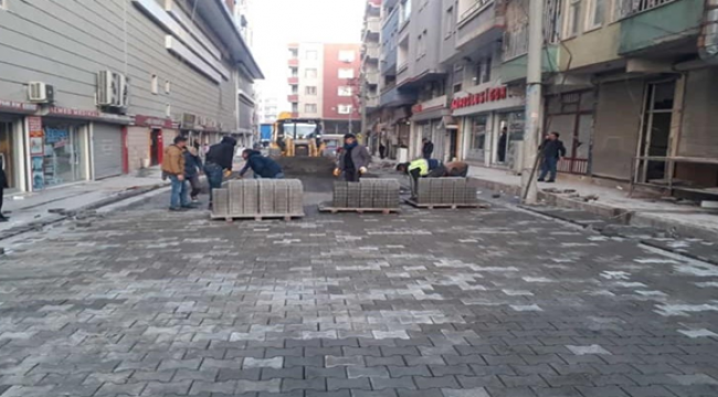 Viranşehir Belediyesinden cadde ve sokaklarda yenileme çalışması 