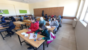 Akçakale de ilk kez ödüllü deneme sınavı yapıldı