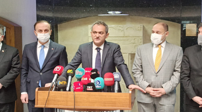 Bakan Özer, Şanlıurfa'ya 1 Milyarlık eğitim yatırımı yapılacak