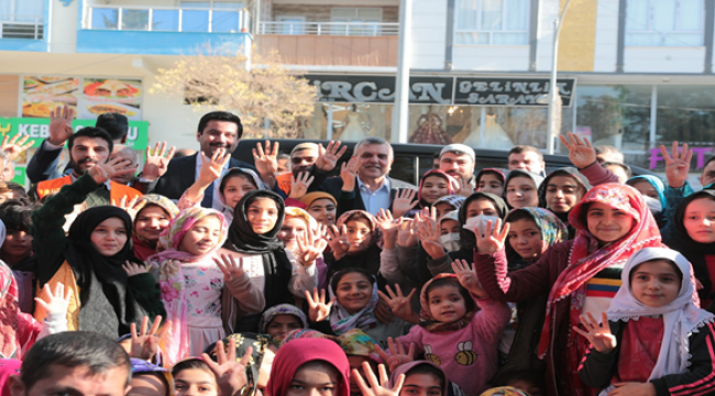 Başkan Beyazgül Suruç'ta Devam Eden Çalışmaları İnceledi