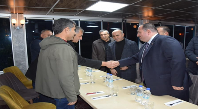 Başkan Ekinci Ve Kaymakam Çengel Gazetecilerle Bir Araya Geldi