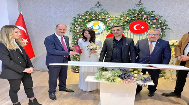 Başkan Yavuz, Şehit Torunu'na Nikah Şahidi Oldu 