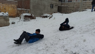 Etkili olan kar en çok çocukları sevindirdi