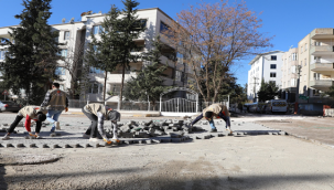 Haliliye Belediyesinden 2 Mahallede Yol Yapım Çalışması