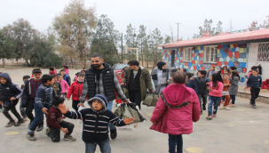 MYO Köy öğrencilerini sevindirdi