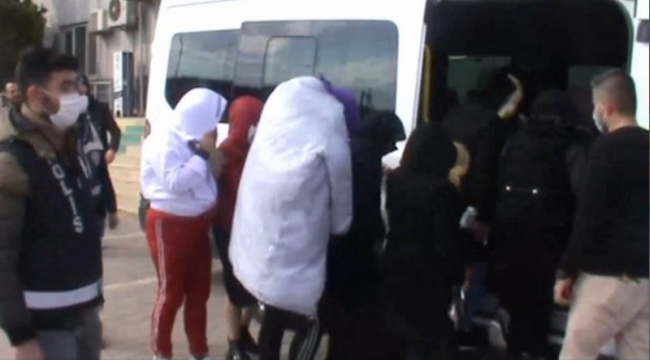 Şanlıurfa'da fuhuş operasyonu: 15 gözaltı