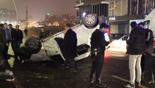 Şanlıurfa'da iki araç çarpıştı