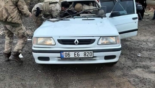 Şanlıurfa'da kamyon otomobil ile çarpıştı, 5 yaralı