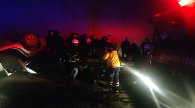 Şanlıurfa da Otomobil takla attı 3 kişi yaralandı