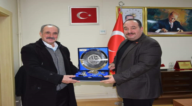 Suriyeli Barış Elçisinden Başkan Ekinci'ye Ziyaret