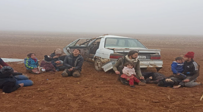 Urfa'da mültecileri taşıyan araç takla attı, 12 yaralı