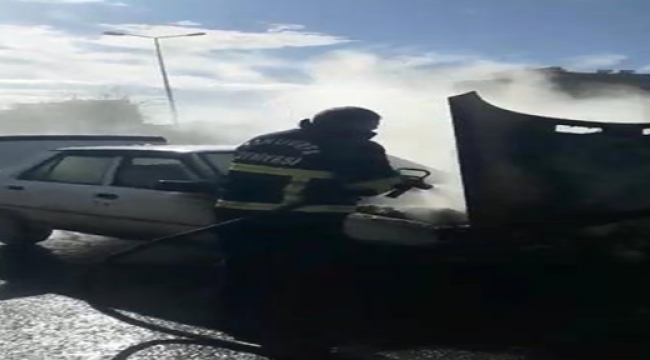 Urfa'da otomobil bir anda alev aldı!