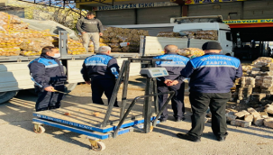 Zabıta Fark Etti, 20 Ton Çürümüş Patatese El Konuldu