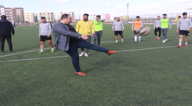 Başkan Ekinci'den Viranşehir Belediyespor 'a Moral Ziyareti