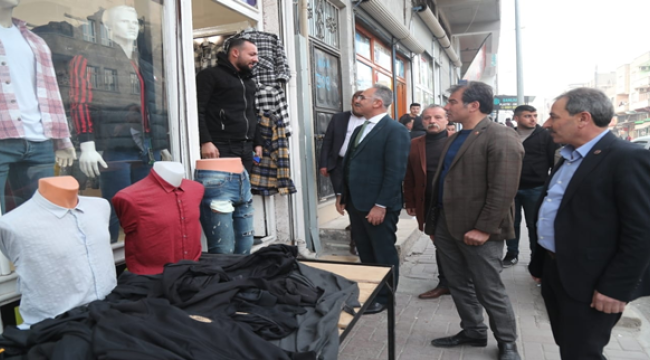 Başkan Kuş, Gece Gündüz Sahada.