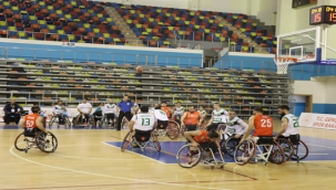 Büyükşehir Engelliler Takımı Potada Galip Geldi