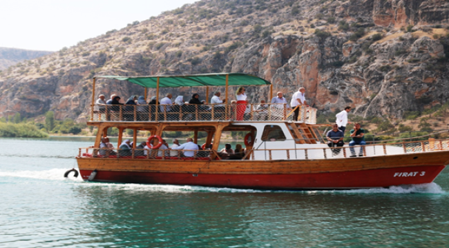 Halfeti'de gemi sevk, idare belgesi sınavı yapıldı
