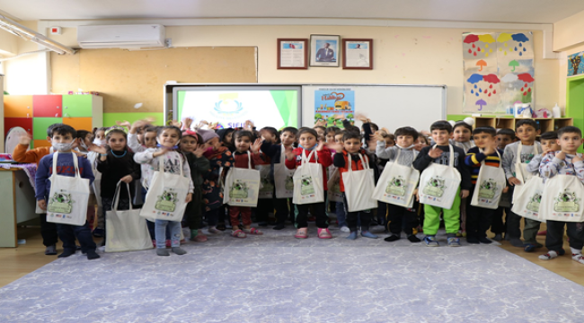 Haliliye'de Öğrencilere Geri Dönüşüm Bilinci Aşılanıyor 