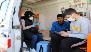 Şanlıurfa'da Mobil Aşı  Ekipleri Sanayi Esnafını aşıladı