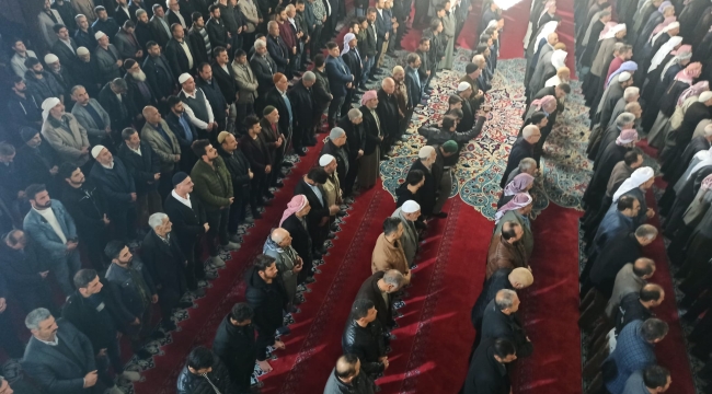 Urfa"da camilere akın oldu