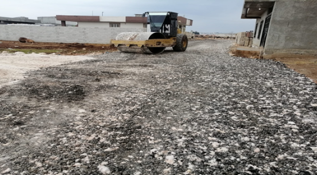 Viranşehir Belediyesi’nden Kanar Küme Evlerinde Yol İyileştirme Çalışması