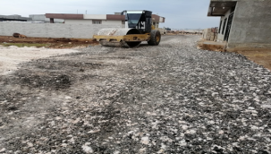 Viranşehir Belediyesi'nden Kanar Küme Evlerinde Yol İyileştirme Çalışması