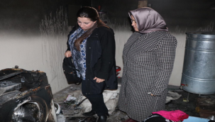 Başkan Ekinci'nin Eşi Sibel Ekinci'den Evi Yanan Aileye Ziyaret