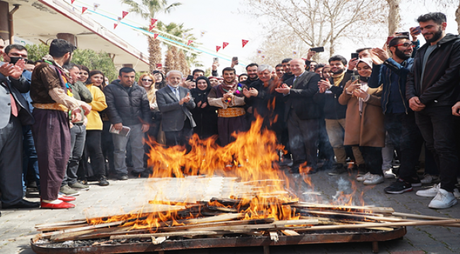Harran Üniversitesi Nevruz Bayramı'nı Kutladı