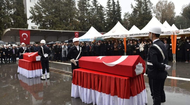 Şanlıurfa’da şehit polisler son yolculuğuna uğurlandı