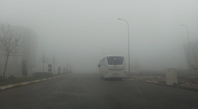 Şanlıurfa’da sis görüş mesafesine düşürdü