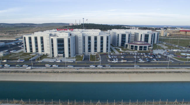 Şanlıurfa Harran Üniversitesi Hastanesinde Yoğun Bakım Hemşireliği Eğitimi