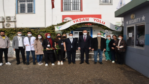 Vali Erin, Yaşlıları Ziyaret Etti