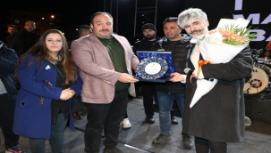 Viranşehir'de Manuş Baba Konserine Yoğun İlgi