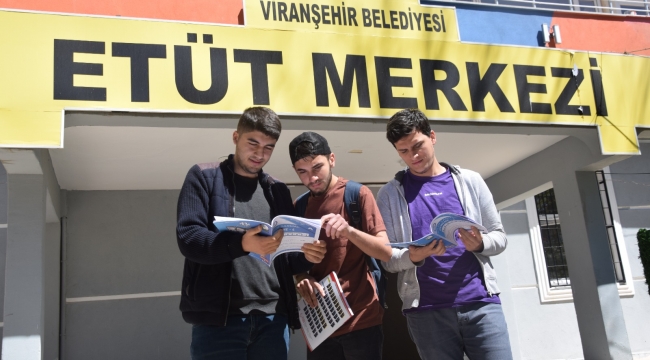 Gençler, Viranşehir Belediyesi İle Üniversite Hayallerine Kavuşuyor