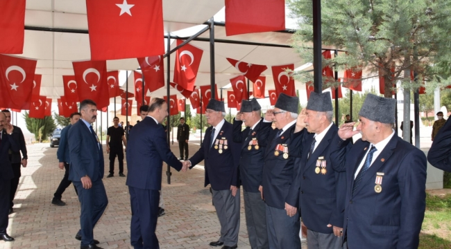 Şanlıurfa 11 Nisan Kurtuluş Bayramını Kutluyor