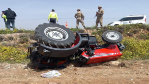 Şanlıurfa'da traktör devrildi, Baba öldü, oğlu yaralandı
