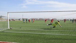 Viranşehir Belediyespor Pütürge Spor'u 7'i Bitirdi